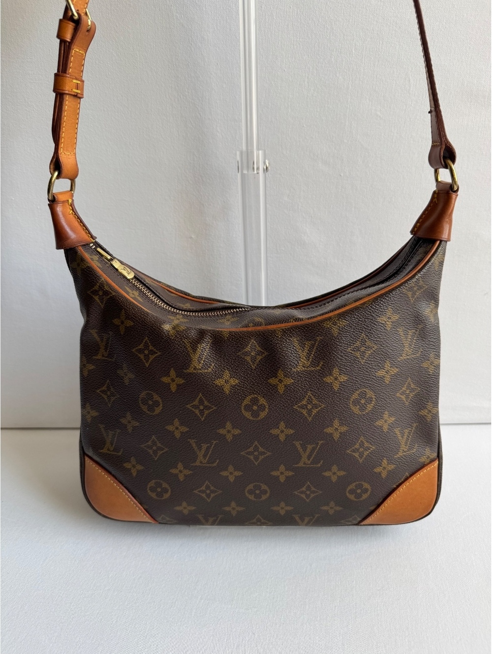 Louis Vuitton Monogram Boulogne 30 Shoulder Bag AS0969 Entrupy Authenticated
